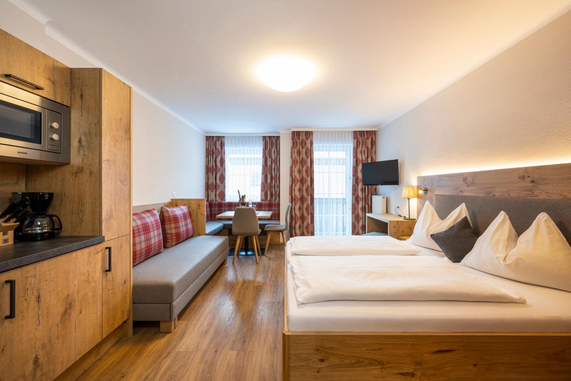Ferienhotel Gasthof Zur Post Untertauern Buitenkant foto